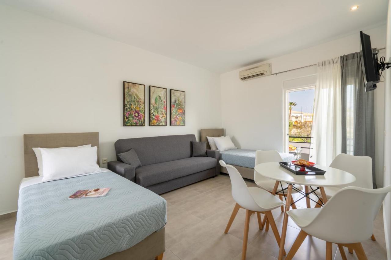 KalliGeoM Apartment Hersonissos  Bagian luar foto